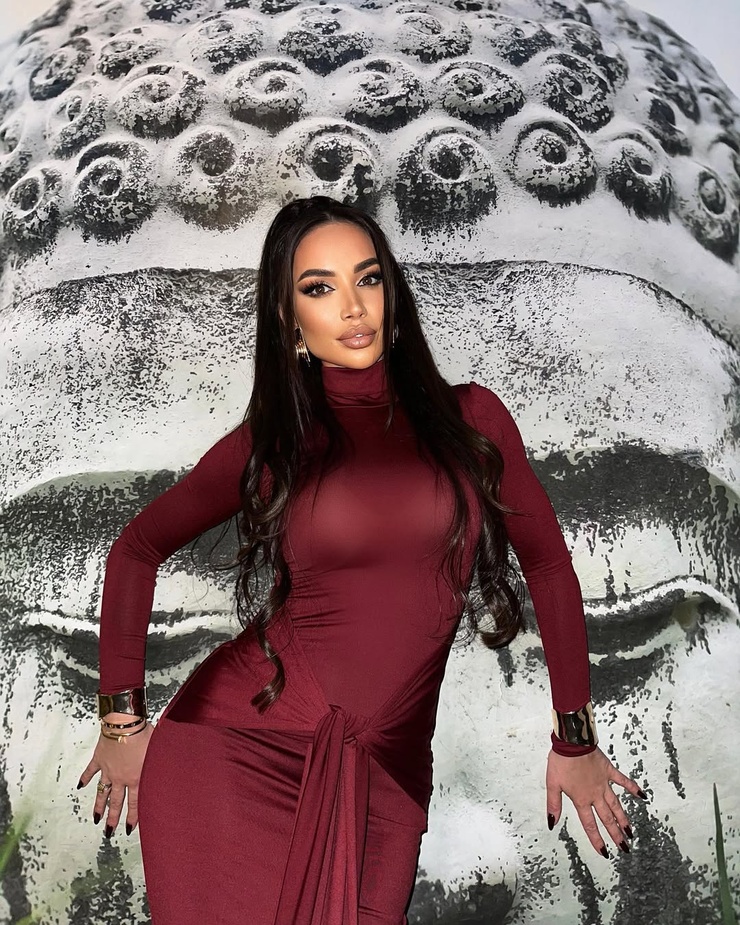 Donna Polina