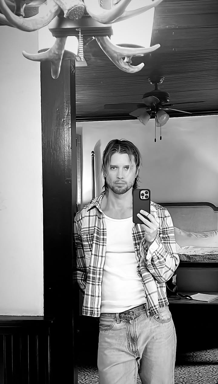 Drew Van Acker