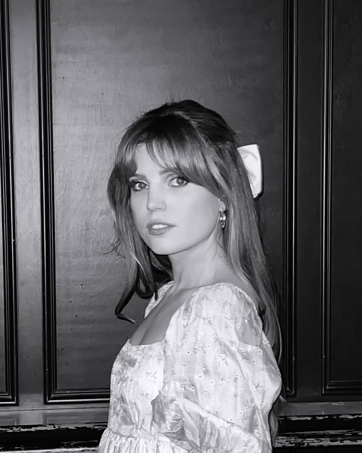 Sydney Sierota Sydney Sierota