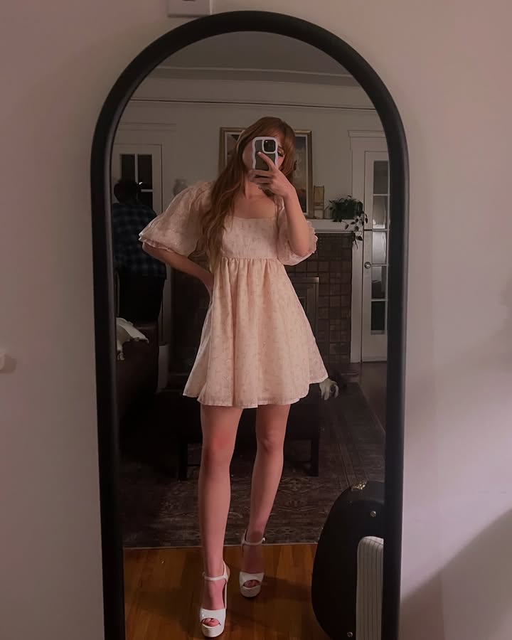 Sydney Sierota Sydney Sierota