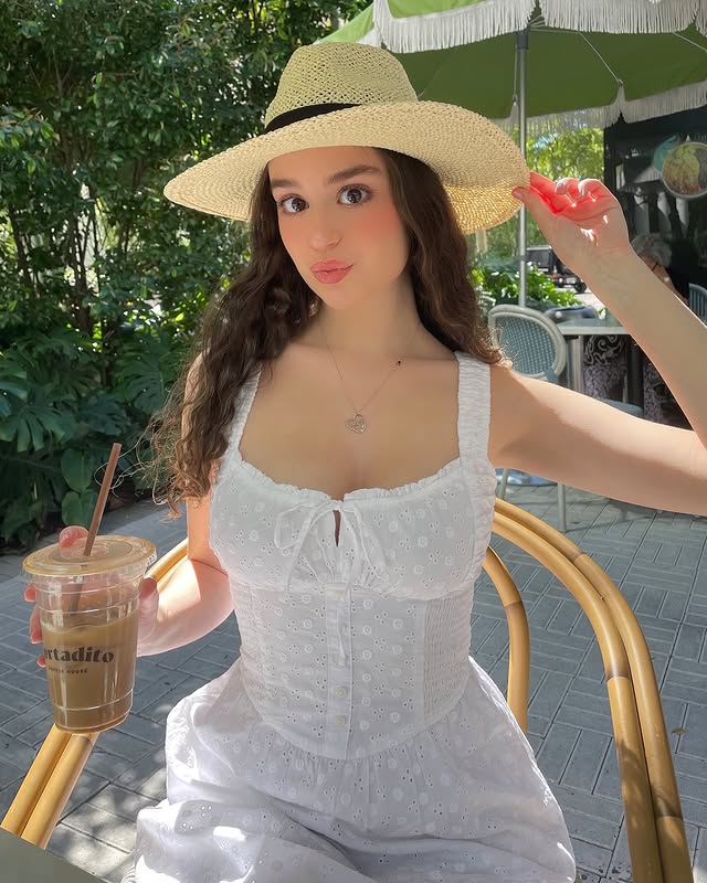 Lauren Aspyn