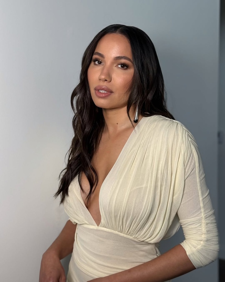 Jurnee Smollett-Bell