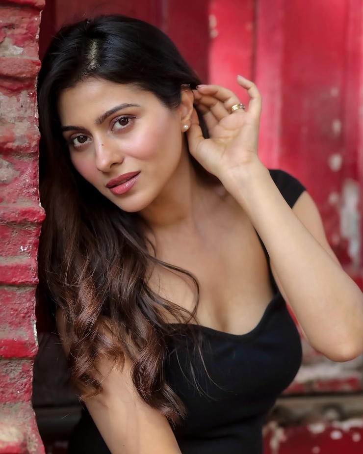 Aparna Dixit