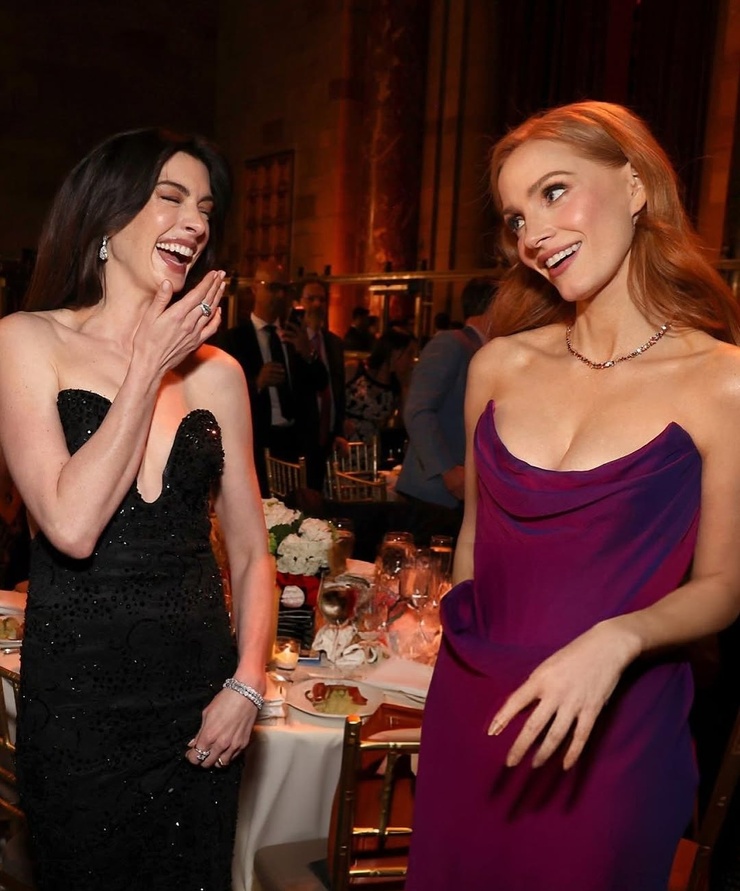 Anne Hathaway