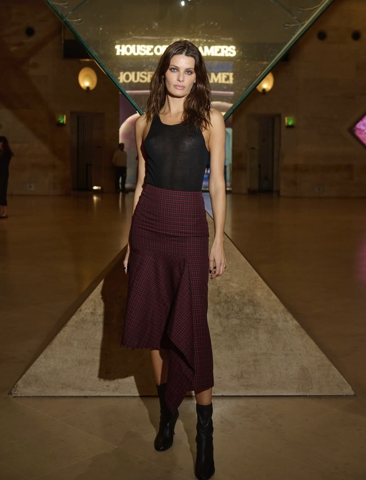 Isabeli Fontana