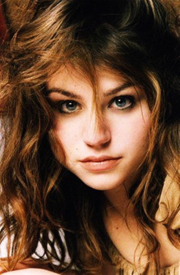 Émilie Dequenne