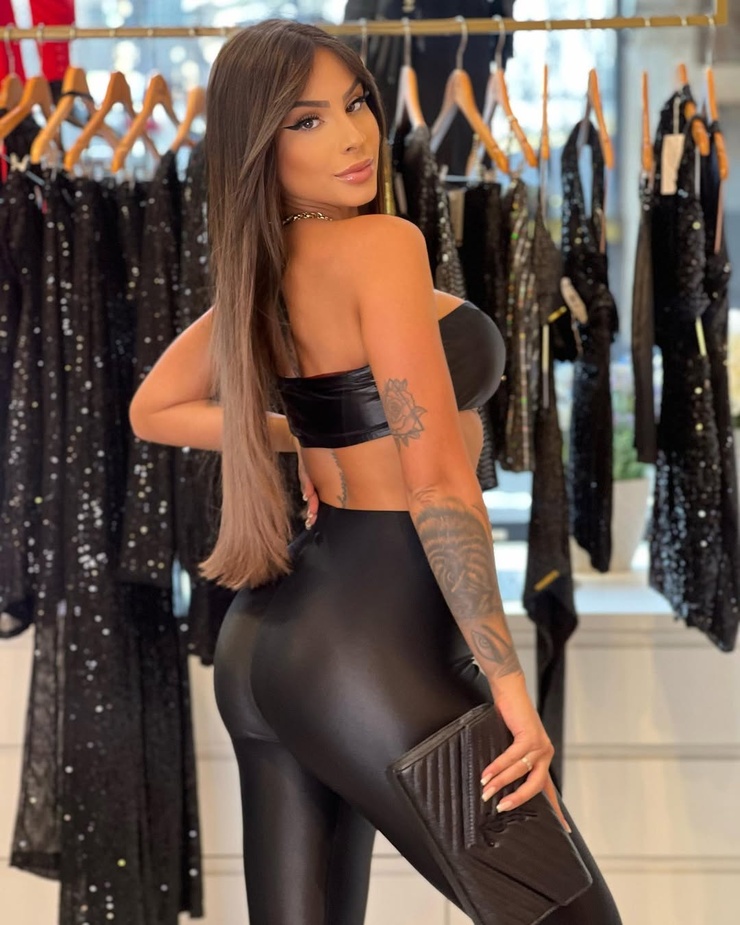 Leticia Longati
