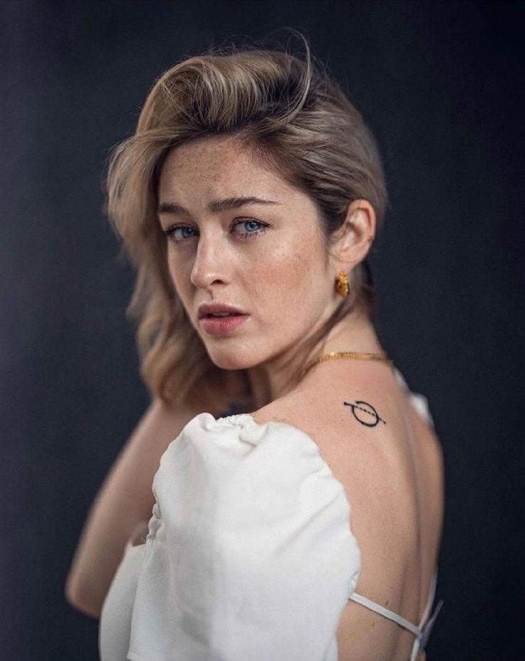 Danielle Galligan