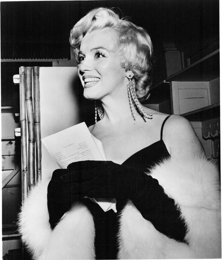 Marilyn Monroe Marilyn Monroe