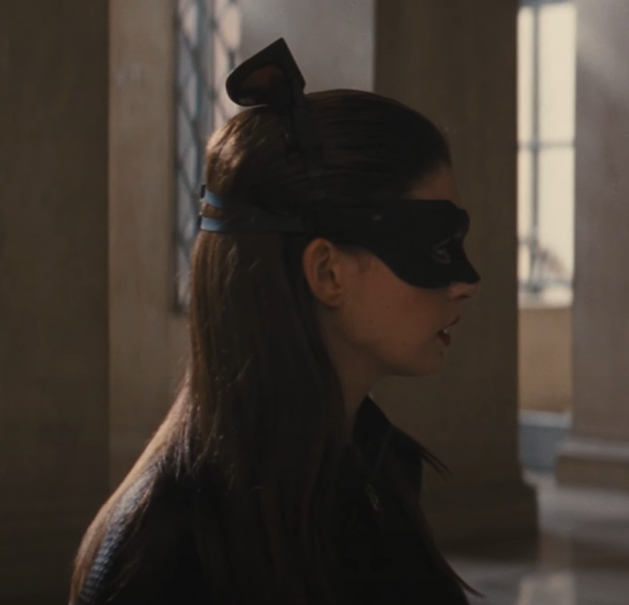 Selina Kyle / The Cat (Anne Hathaway)