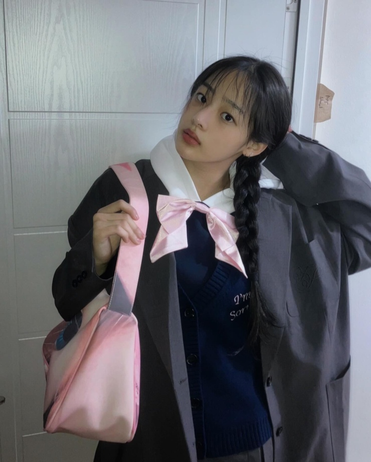 Minji Kim