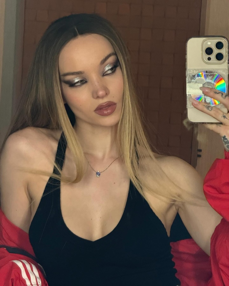 Dove Cameron