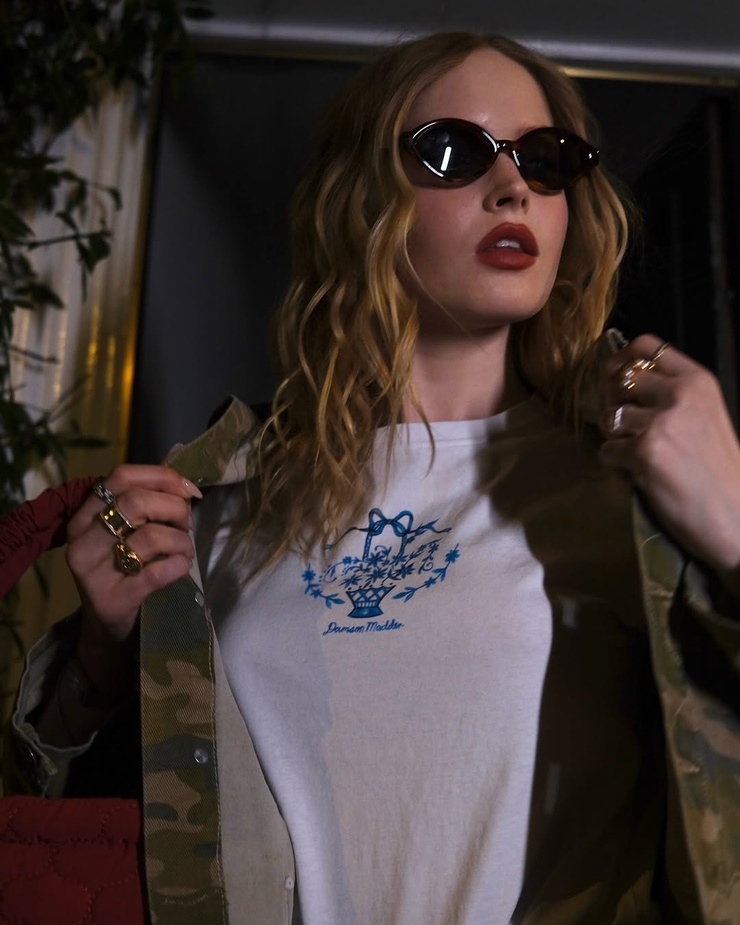 Ellie Bamber