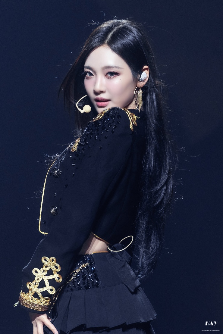 Yizhuo Ning
