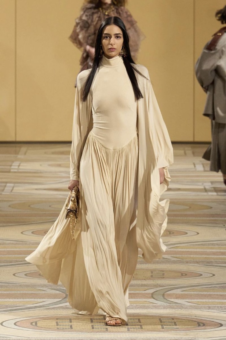 Nora Attal