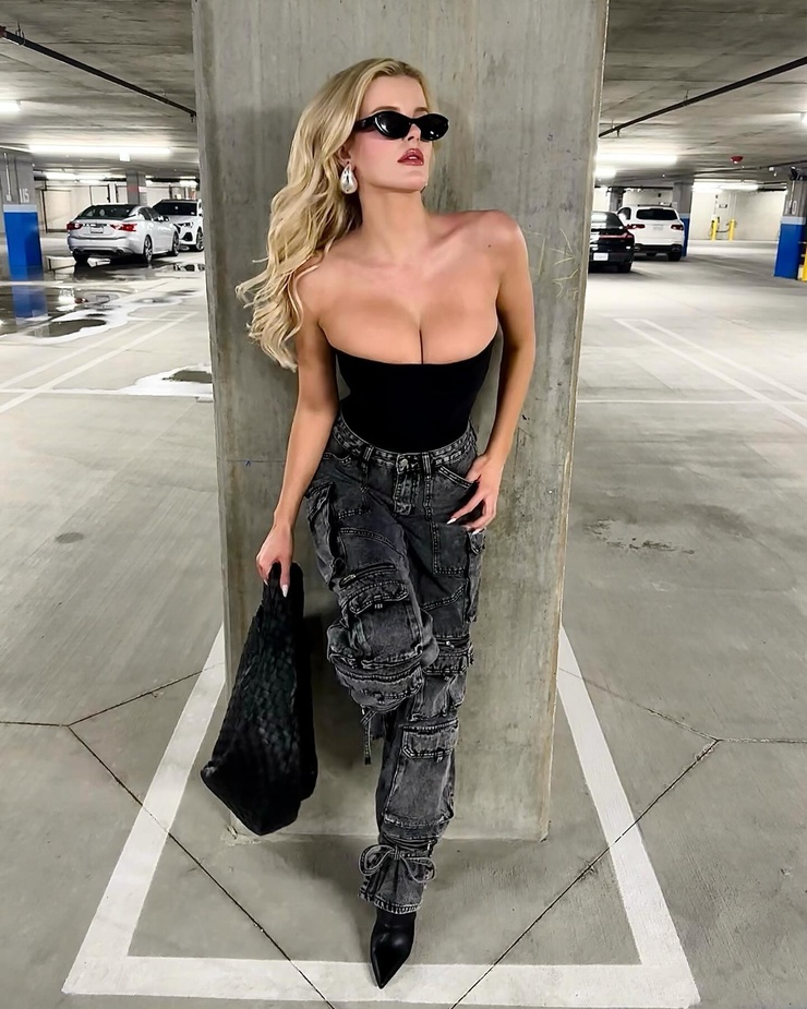 McKenzie Hewson McKenzie Hewson