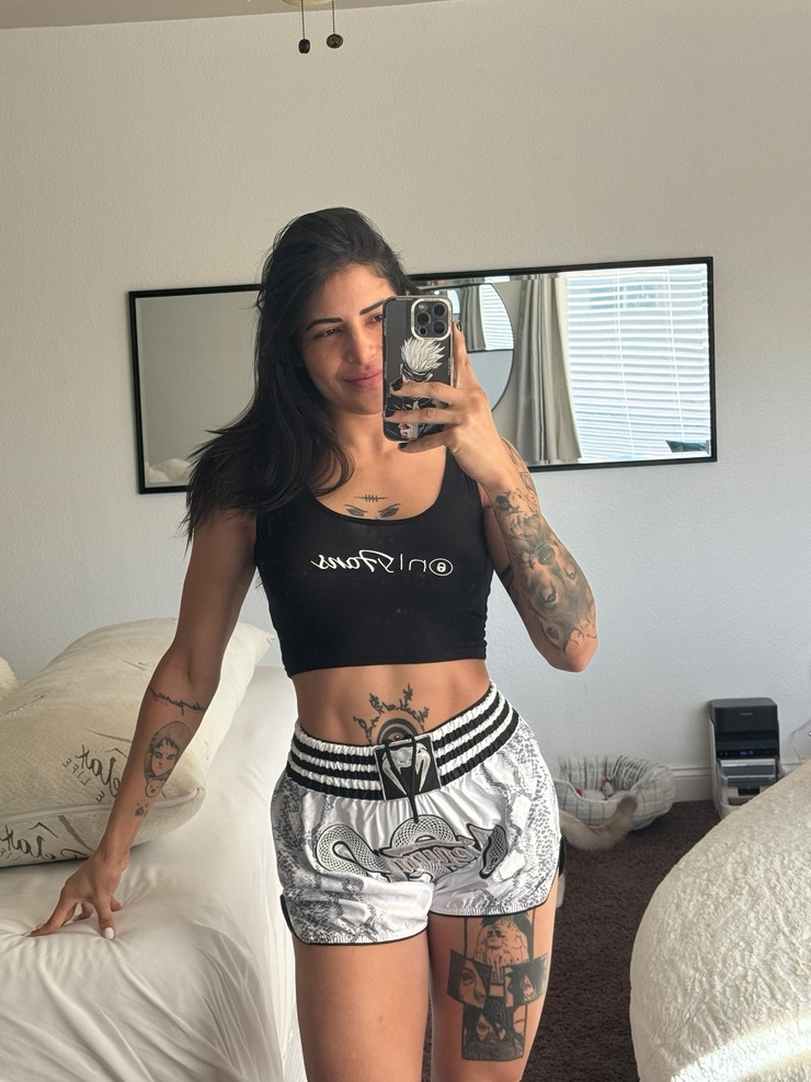 Polyana Viana