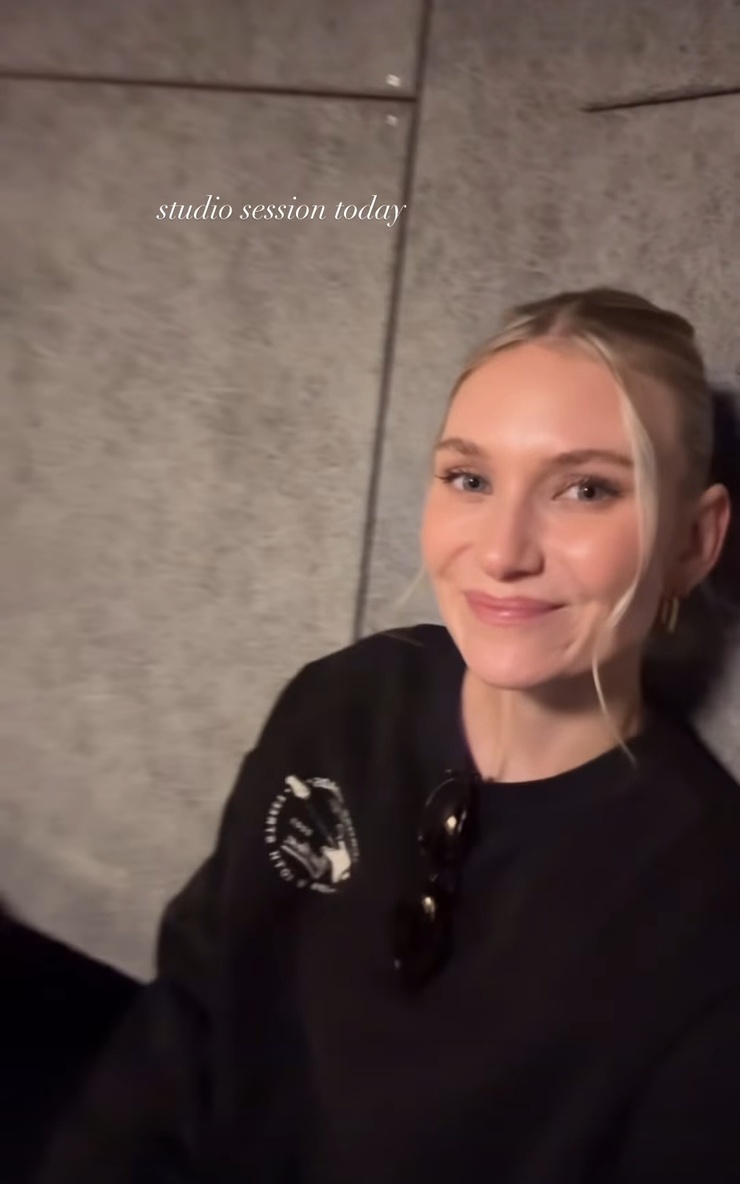 Carolin Niemczyk Carolin Niemczyk