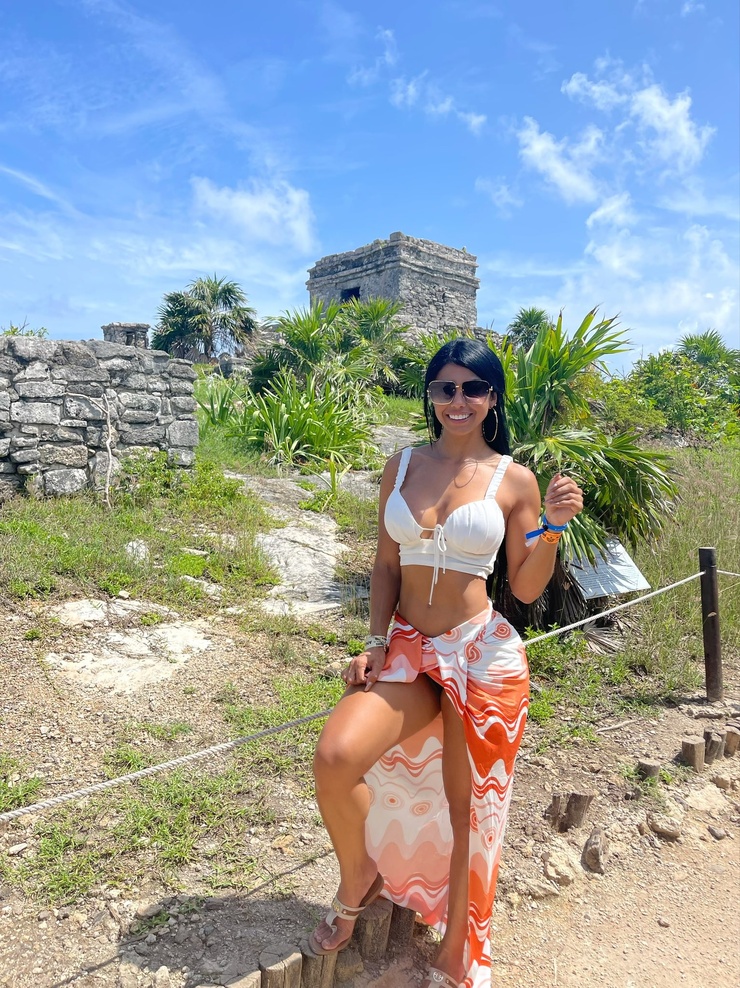 Yesli Gomez