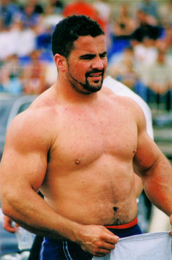 Oli Thompson