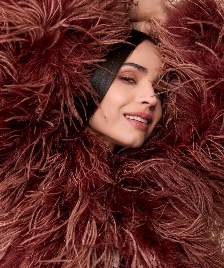 Sofia Carson
