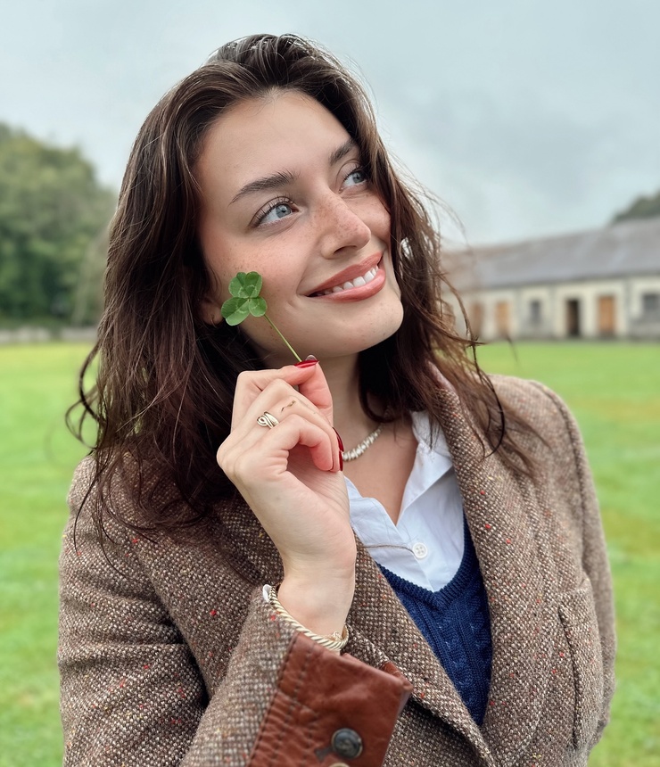 Jessica Clements Jessica Clements