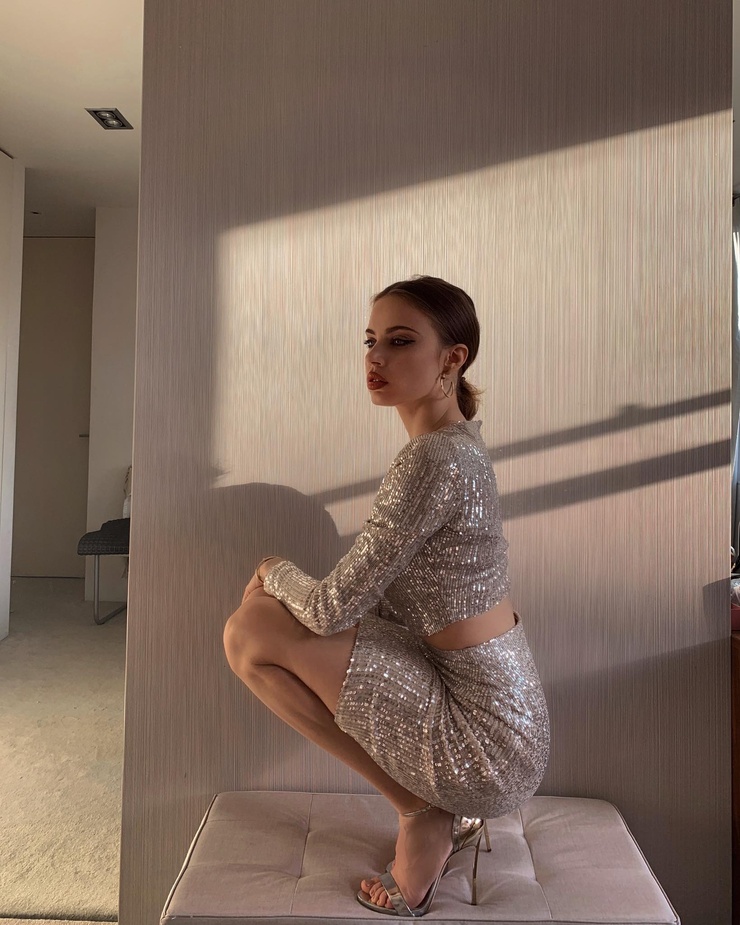 Xenia Tchoumitcheva Xenia Tchoumitcheva