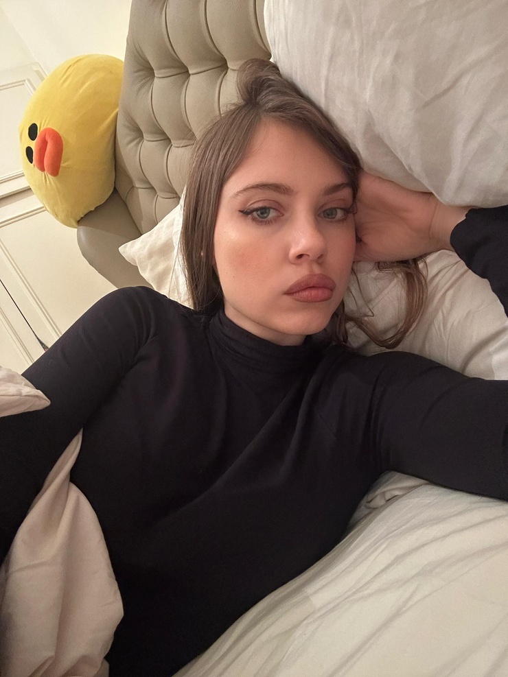 Xenia Tchoumitcheva Xenia Tchoumitcheva