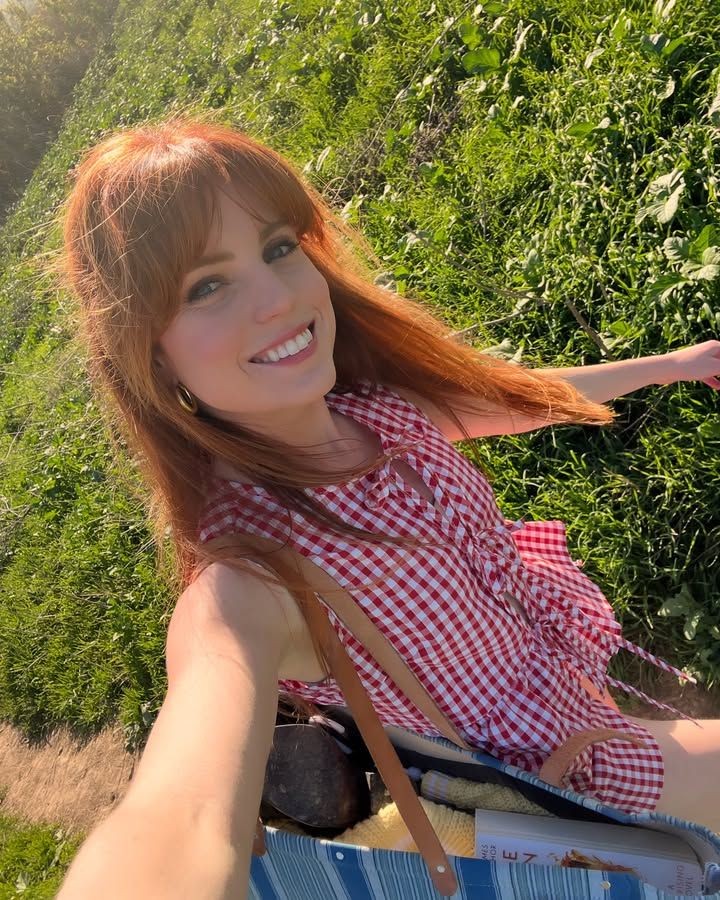 Sydney Sierota Sydney Sierota