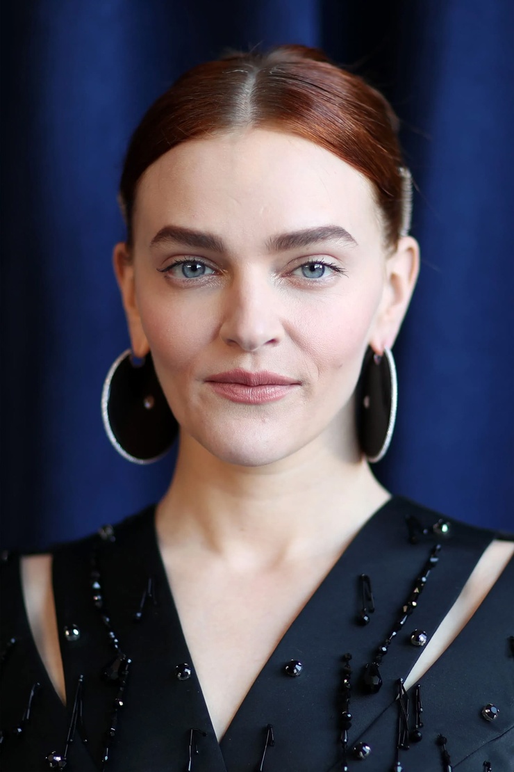 Madeline Brewer Madeline Brewer