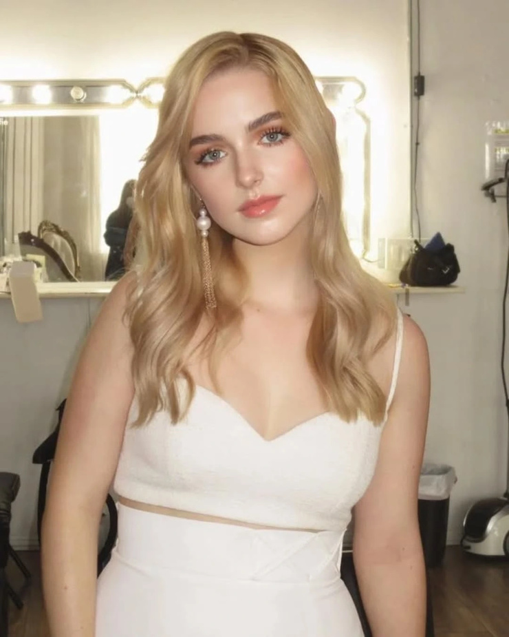 Mckenna Grace Mckenna Grace