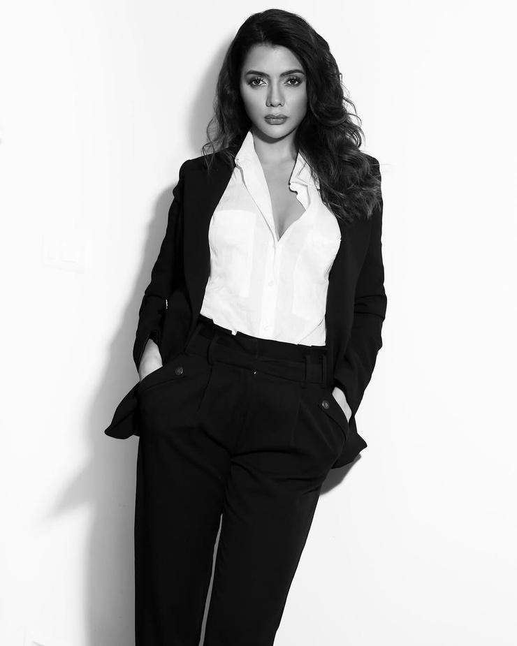 Ruhi Singh Ruhi Singh
