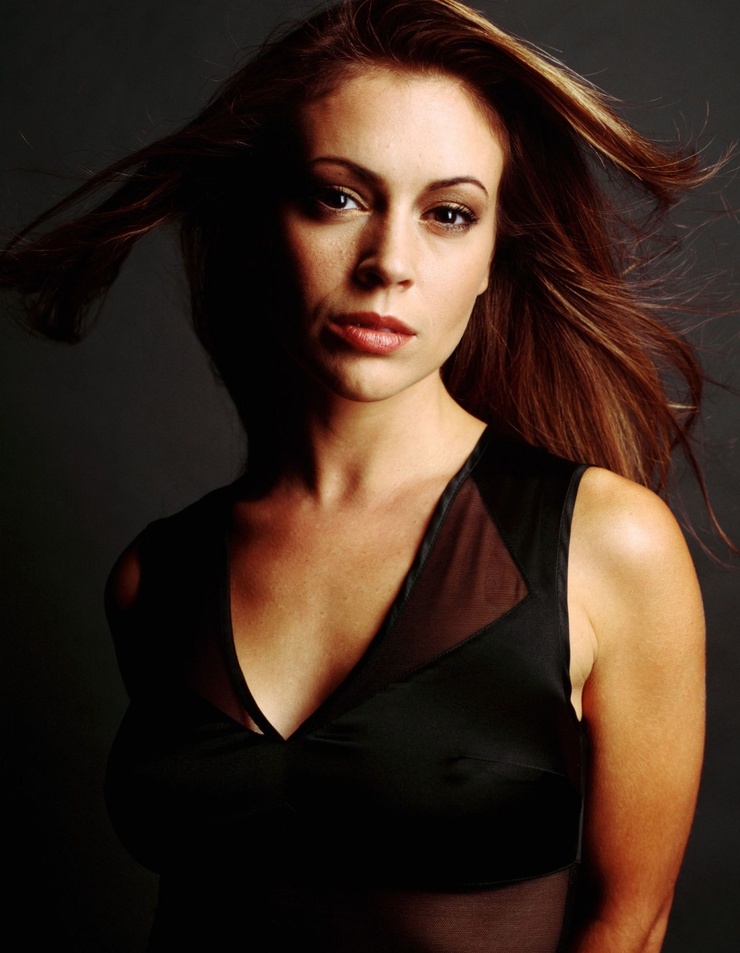 Alyssa Milano picture