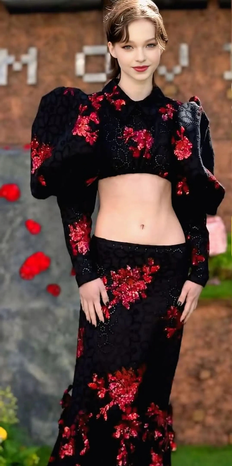 Emma Myers Emma Myers