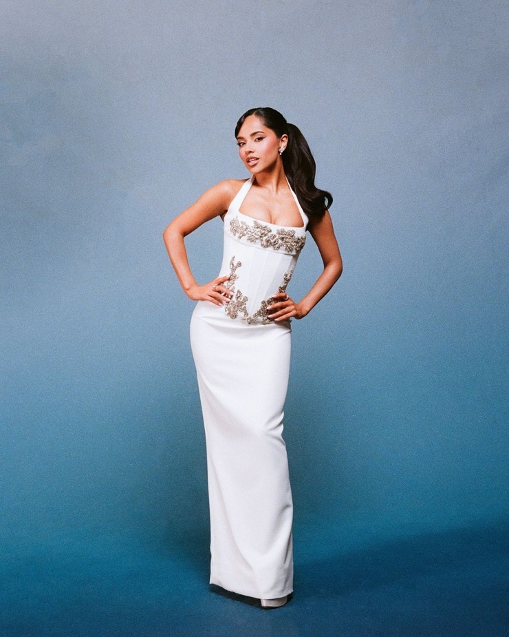 Becky G.