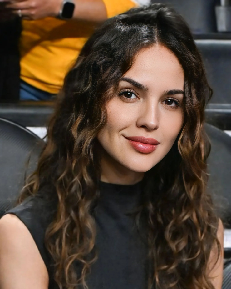 Eiza Gonzalez