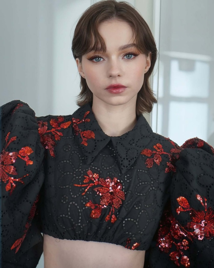 Emma Myers Emma Myers