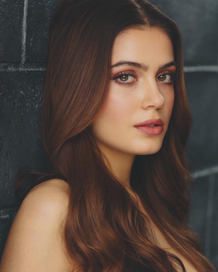 Emmy Perry