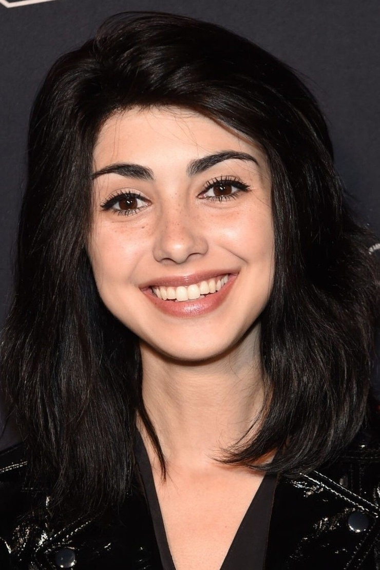 Alexa Mansour Alexa Mansour