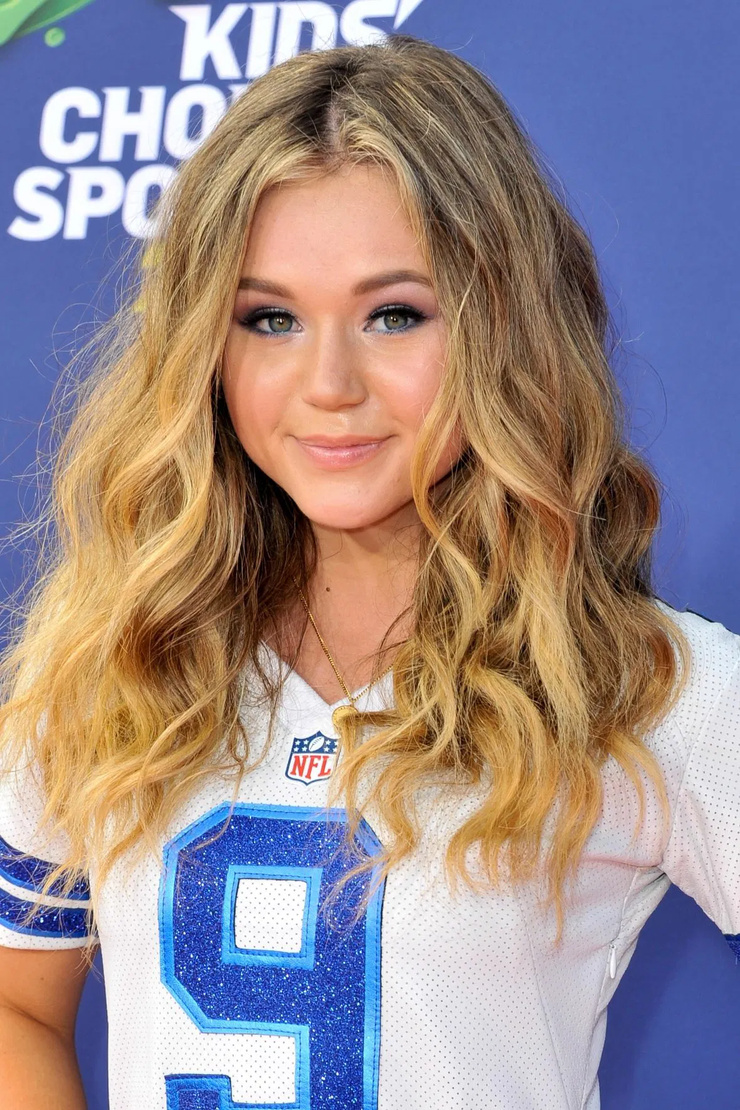 Brec Bassinger Brec Bassinger