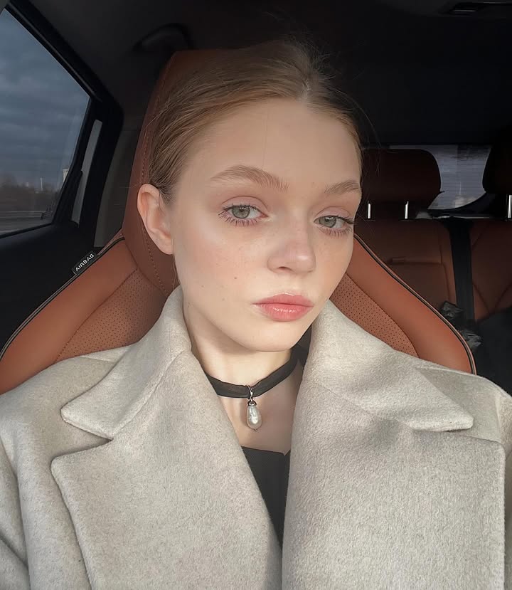 Anna Bokova Anna Bokova