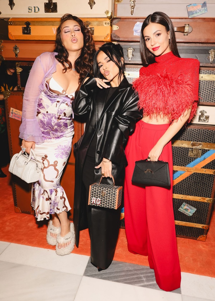 Becky G.