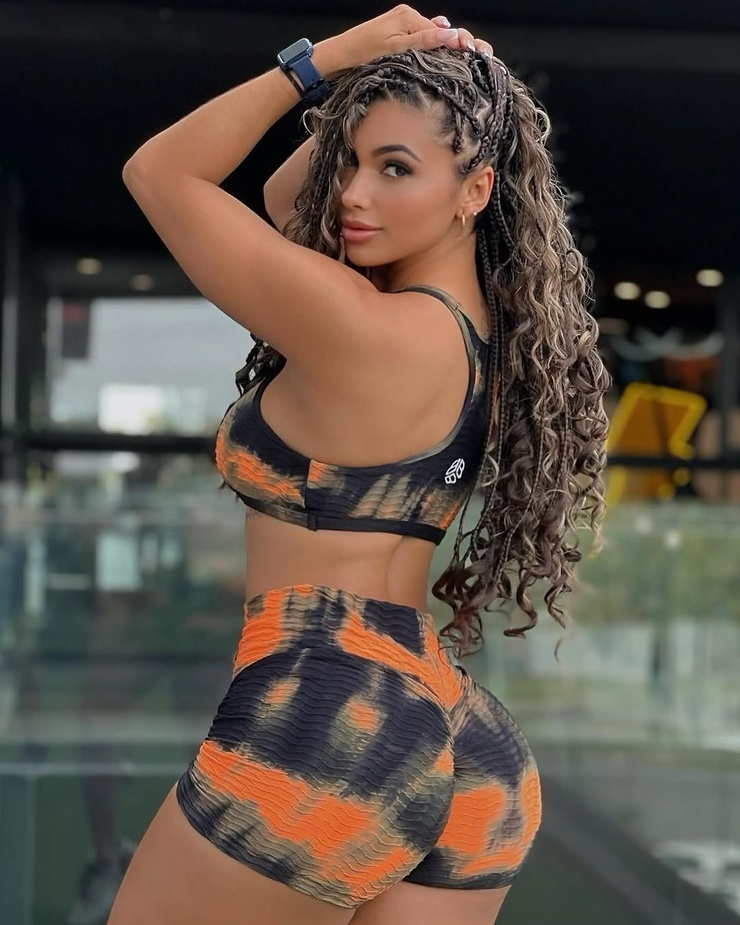 Yesli Gomez
