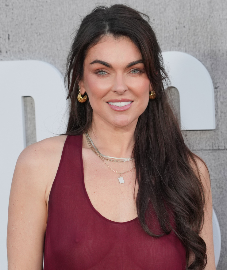 Serinda Swan Picture Serinda Swan Picture