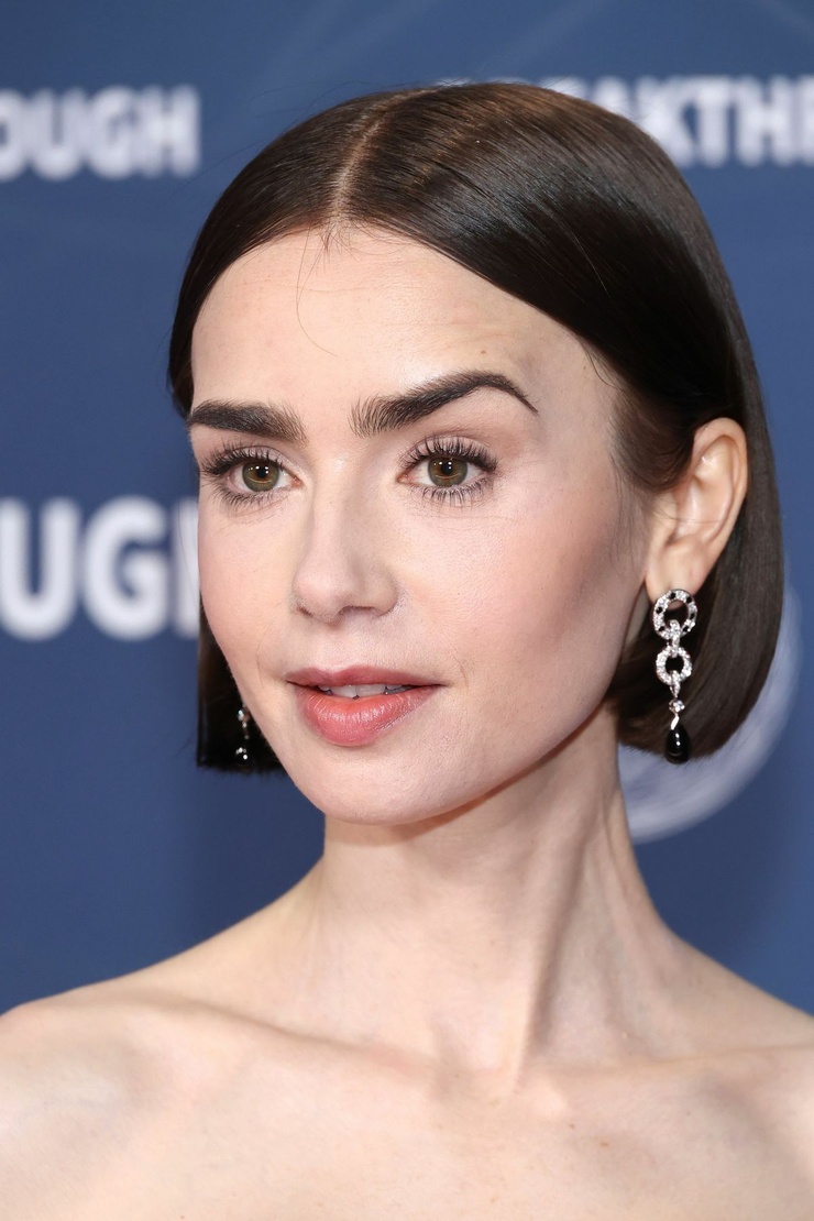 Lily Collins