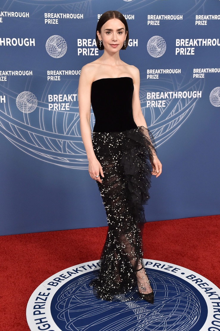 Lily Collins