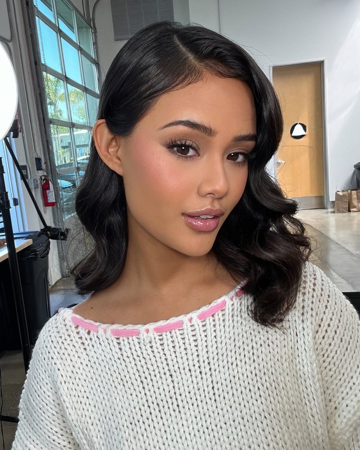 Ariana Mikaela