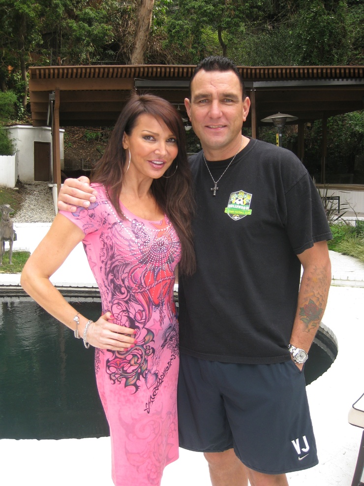 Lizzie Cundy