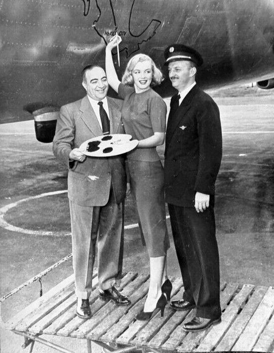 Marilyn Monroe Marilyn Monroe