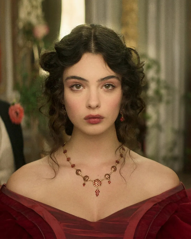 Deva Cassel